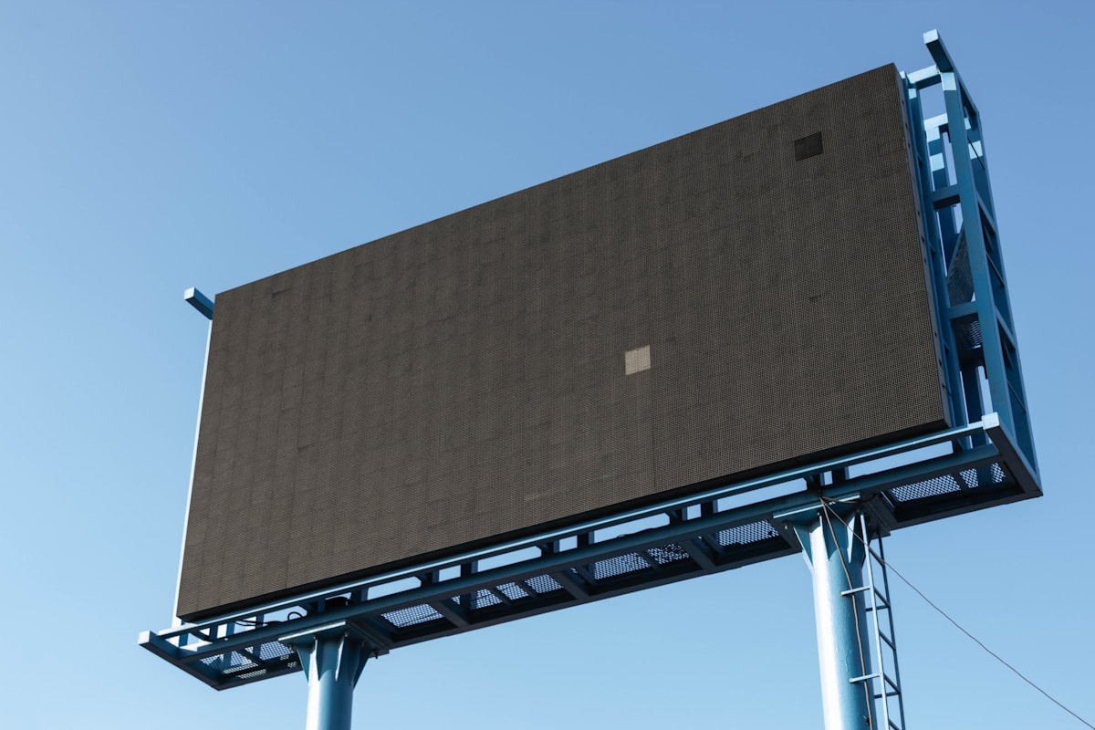 DakTronics LED digital roadside billboard
